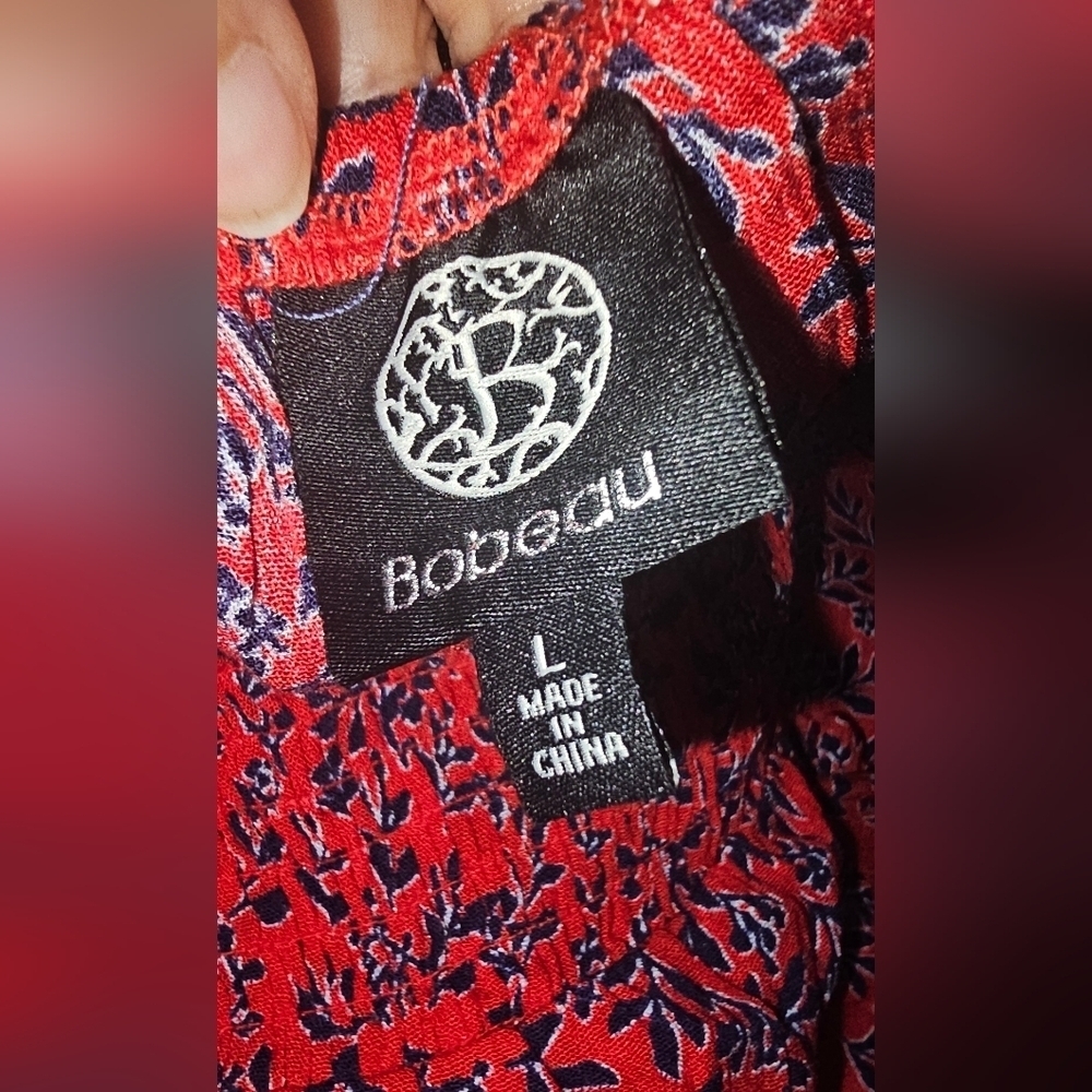 BOBEAU SZ LARGE FLORAL TOP - Picture 4 of 4